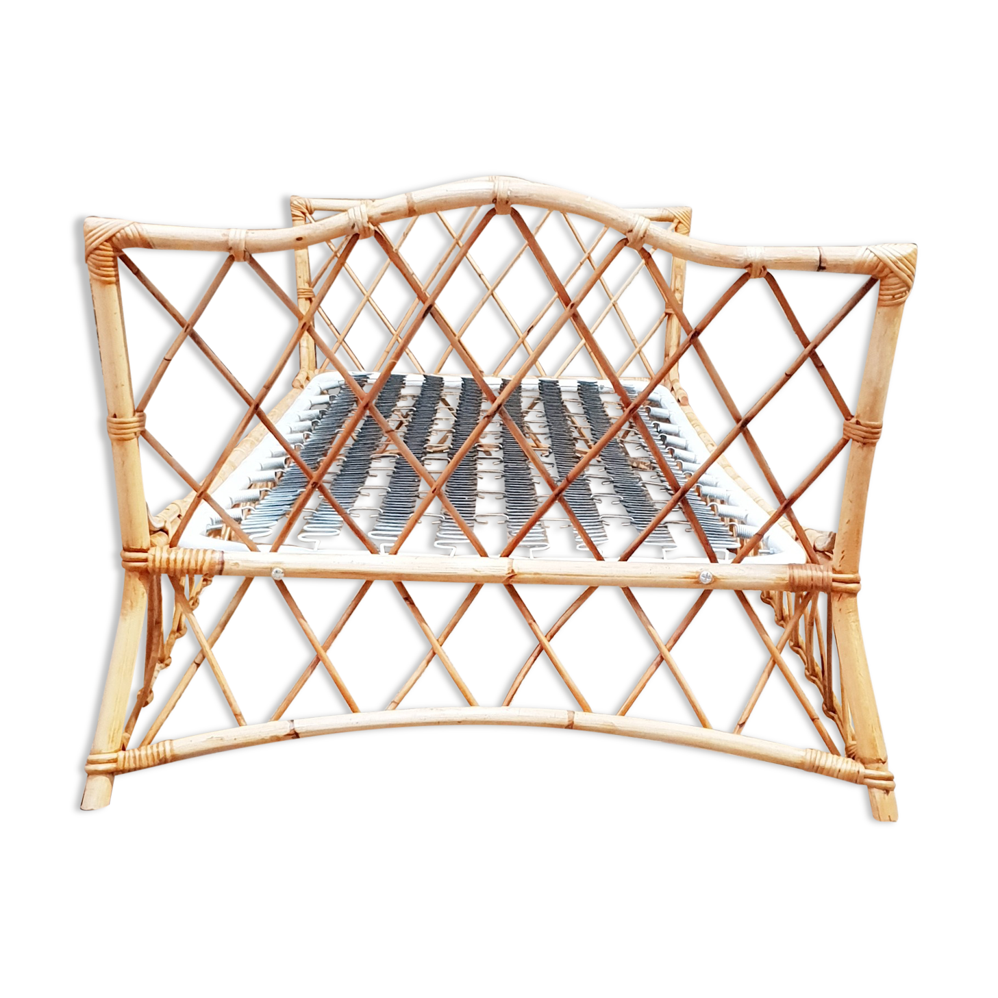 Vintage rattan bed