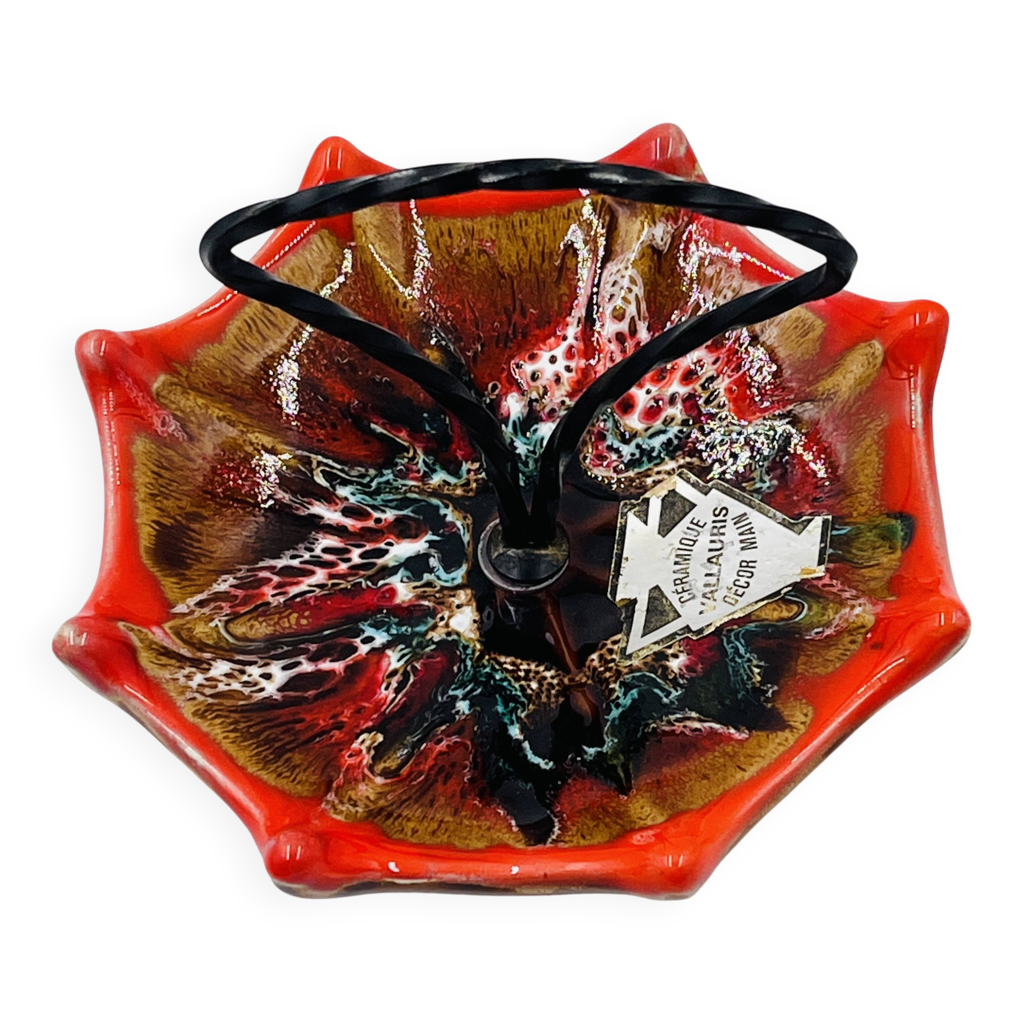 Vallauris aperitif umbrella server