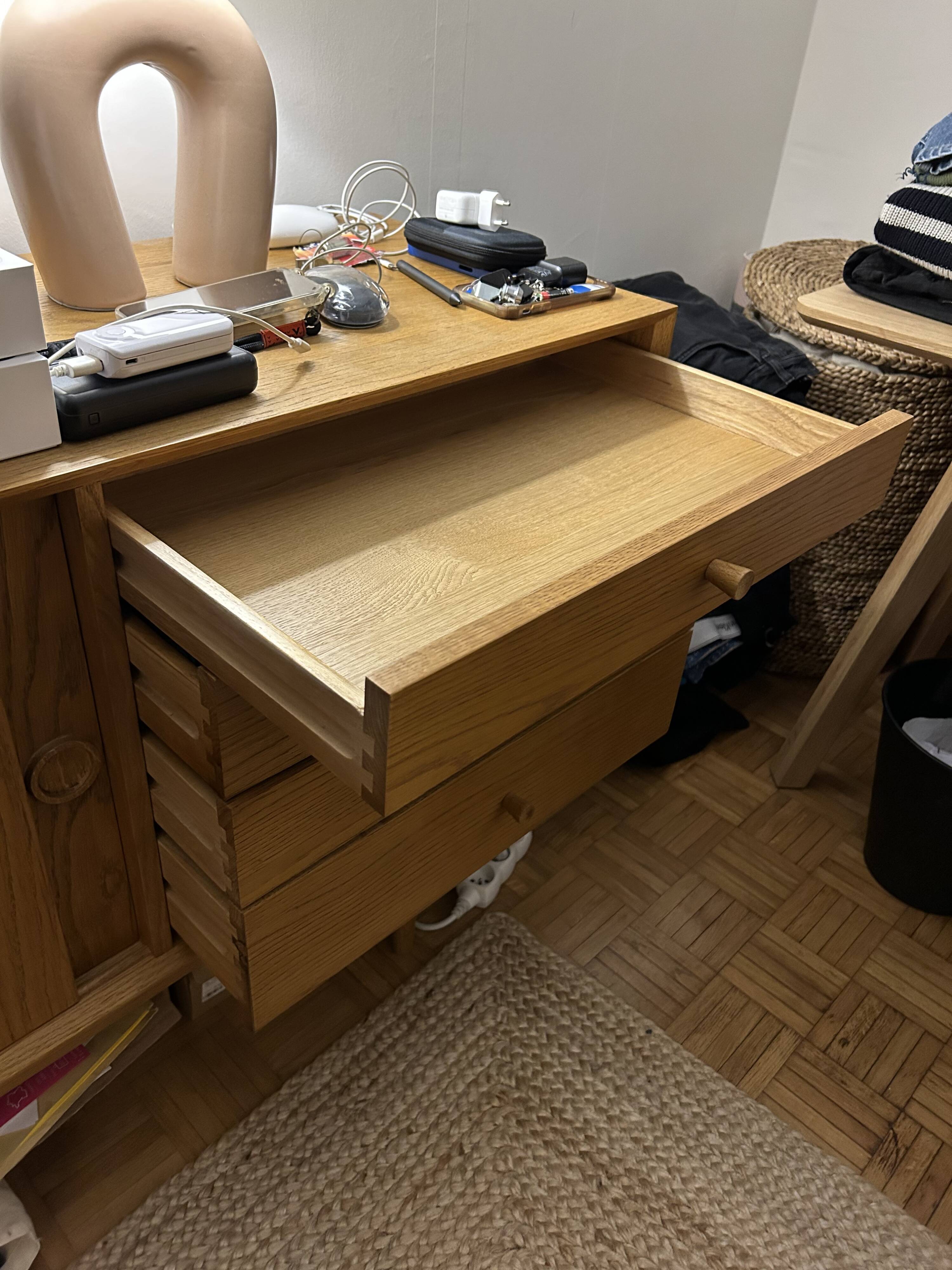 Vintage sideboard, 2 doors, 4 drawers, Quilda
