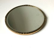 Miroir biseauté antique avec cadre en métal doré