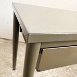 Bureau métal vintage kaki