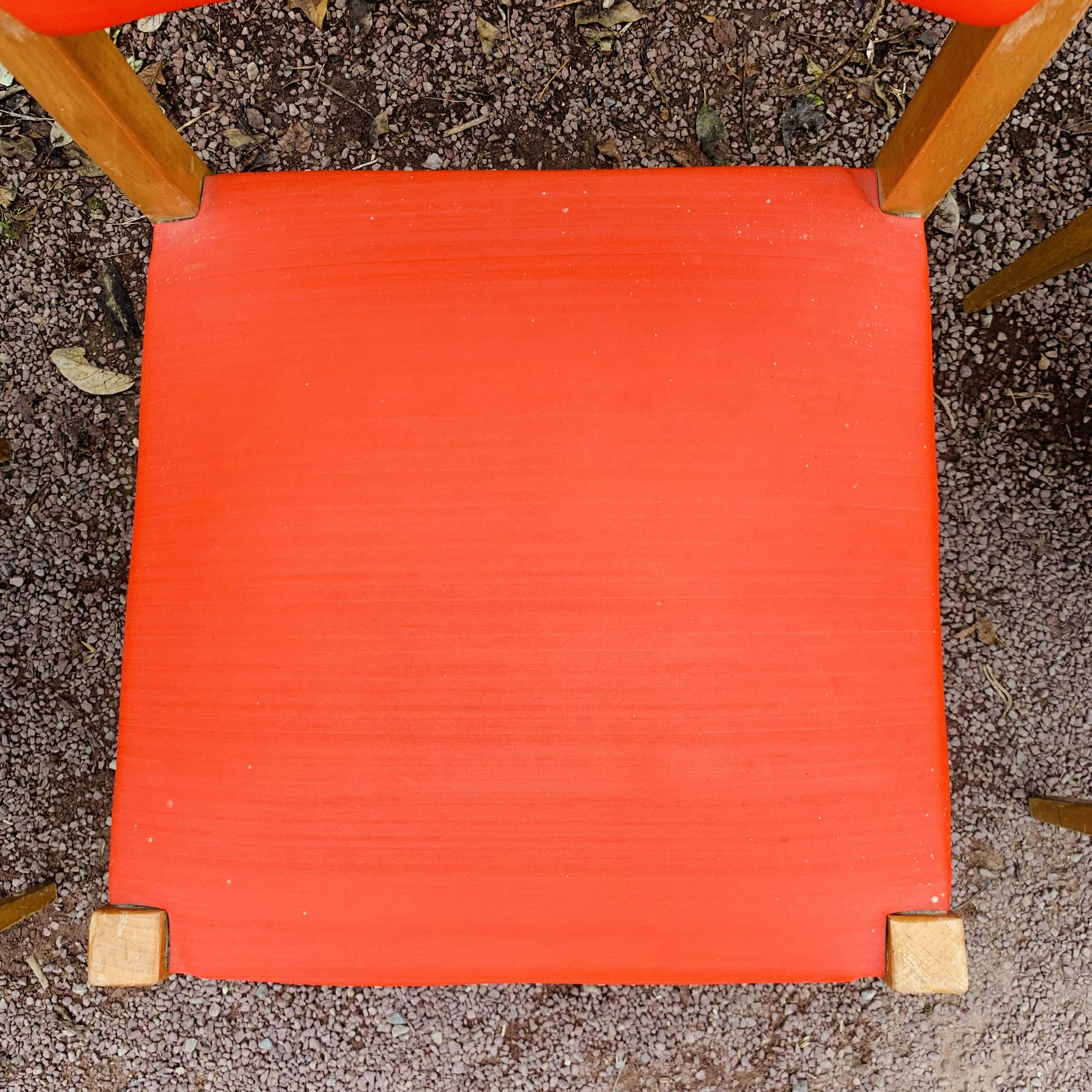 Set of 4 vintage chairs