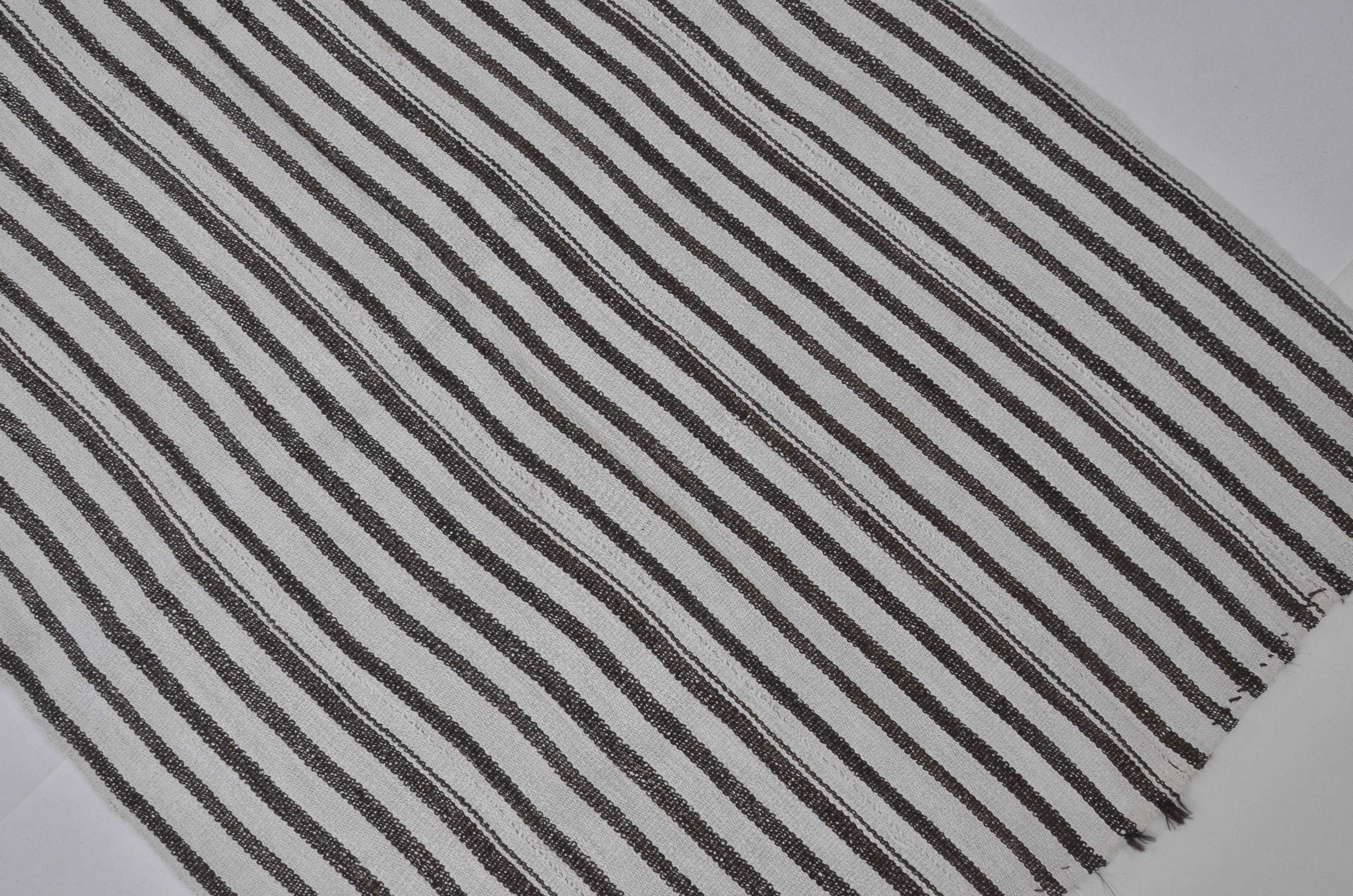 Neutral Vintage Oushak Hemp Kilim sku 3725