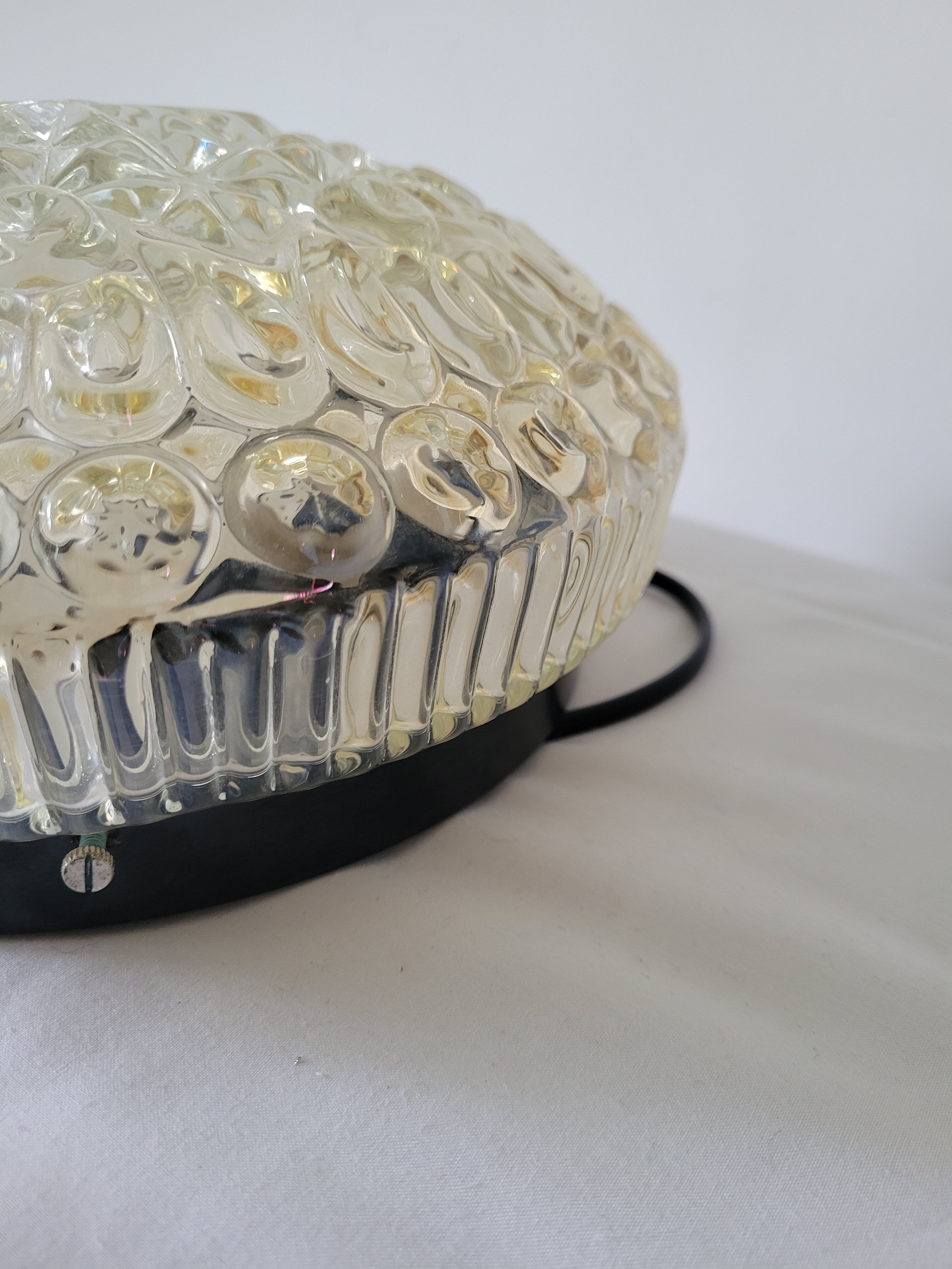 Molded glass ceiling lamp