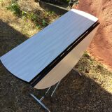 Table in folding Formica