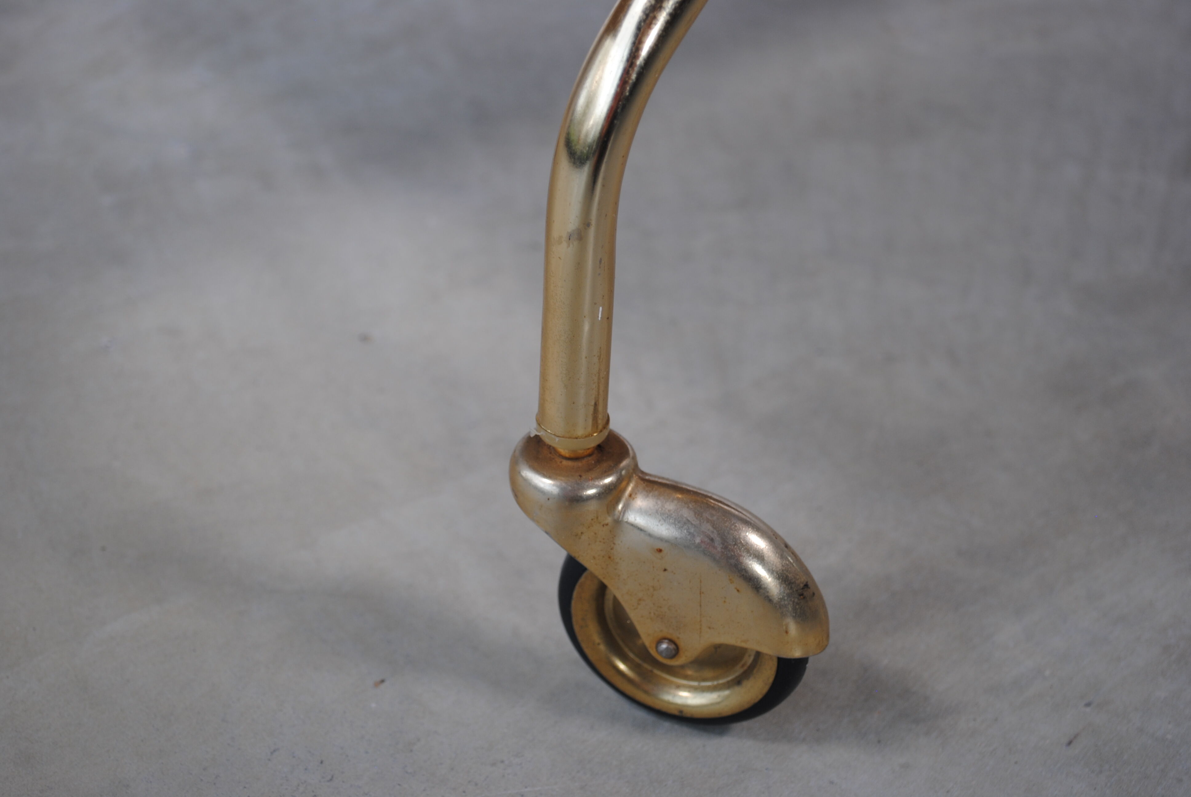 Vintage rolling dessert 1970