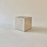 Travertine open-air cube