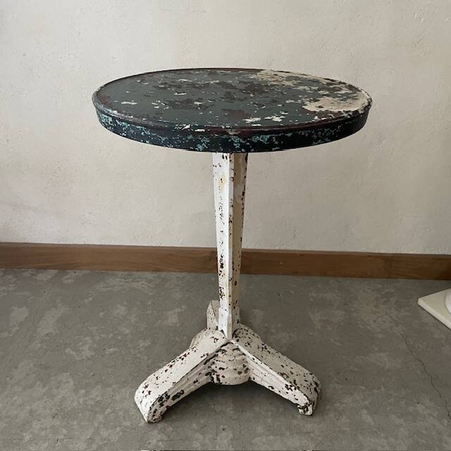 Bistro table