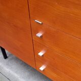 Sideboard Pierre Guariche Meurop modèle 1293 en Teck