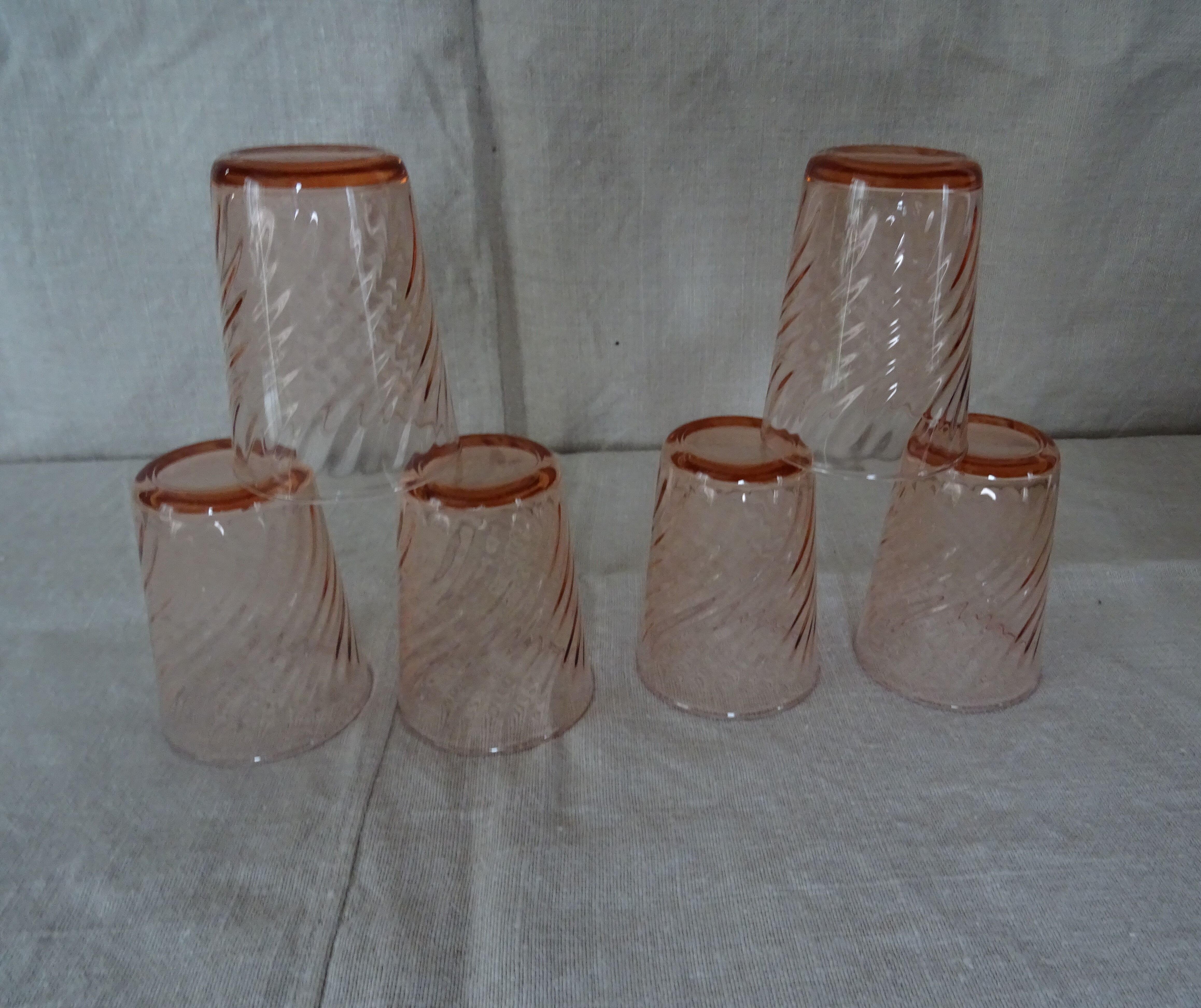 6 verres roses forme gobelet Rosaline Arcoroc Luminarc  vintage