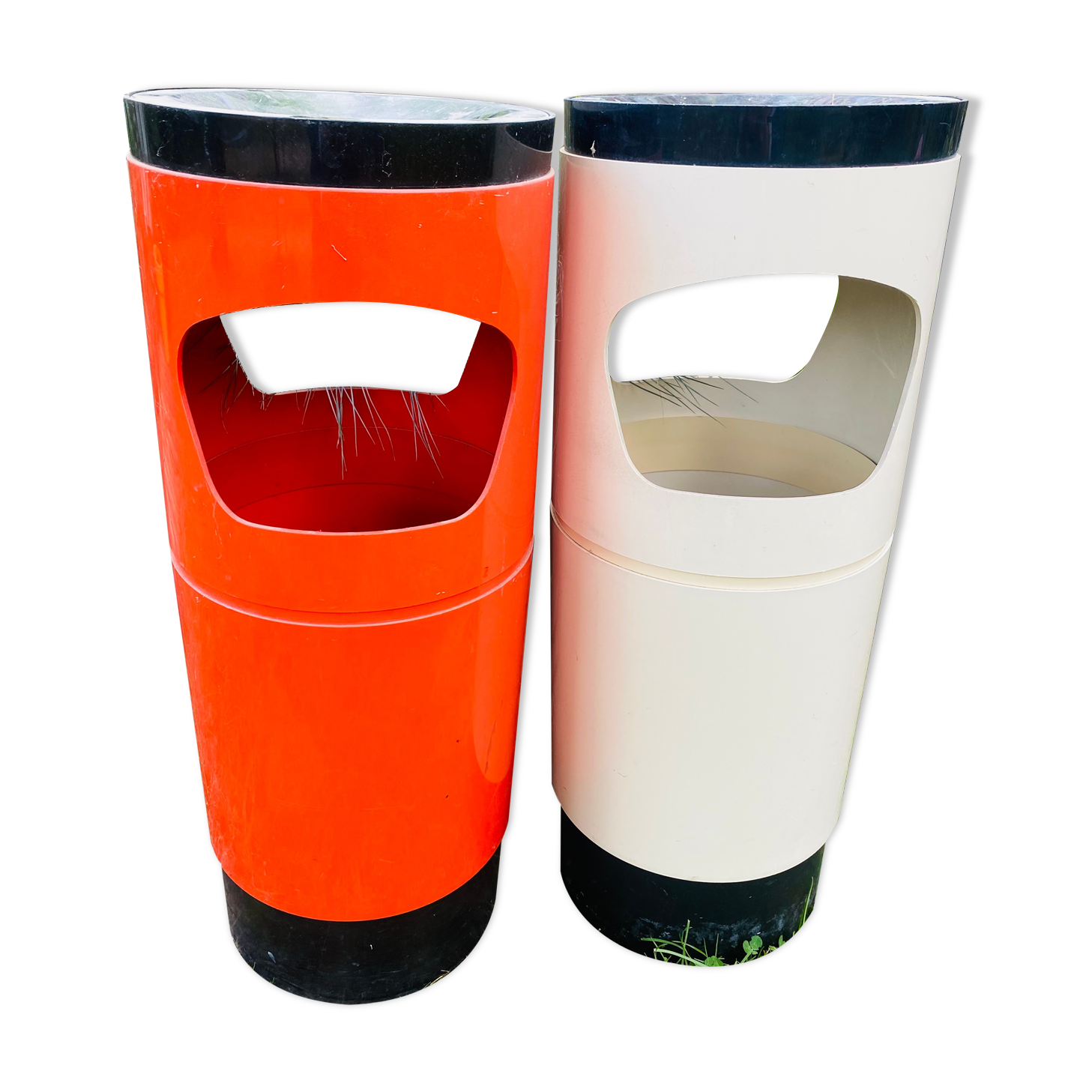 Ashtray umbrella holder