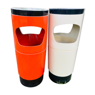 Ashtray umbrella holder