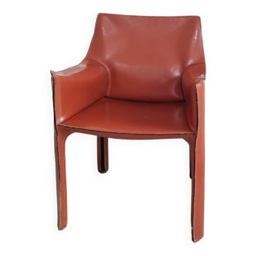 Fauteuil Cassini Cab 413 de Mario Bellini