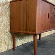 60s 70s teak sideboard Credenza cabinet Danish Modern Design Denmark 70s