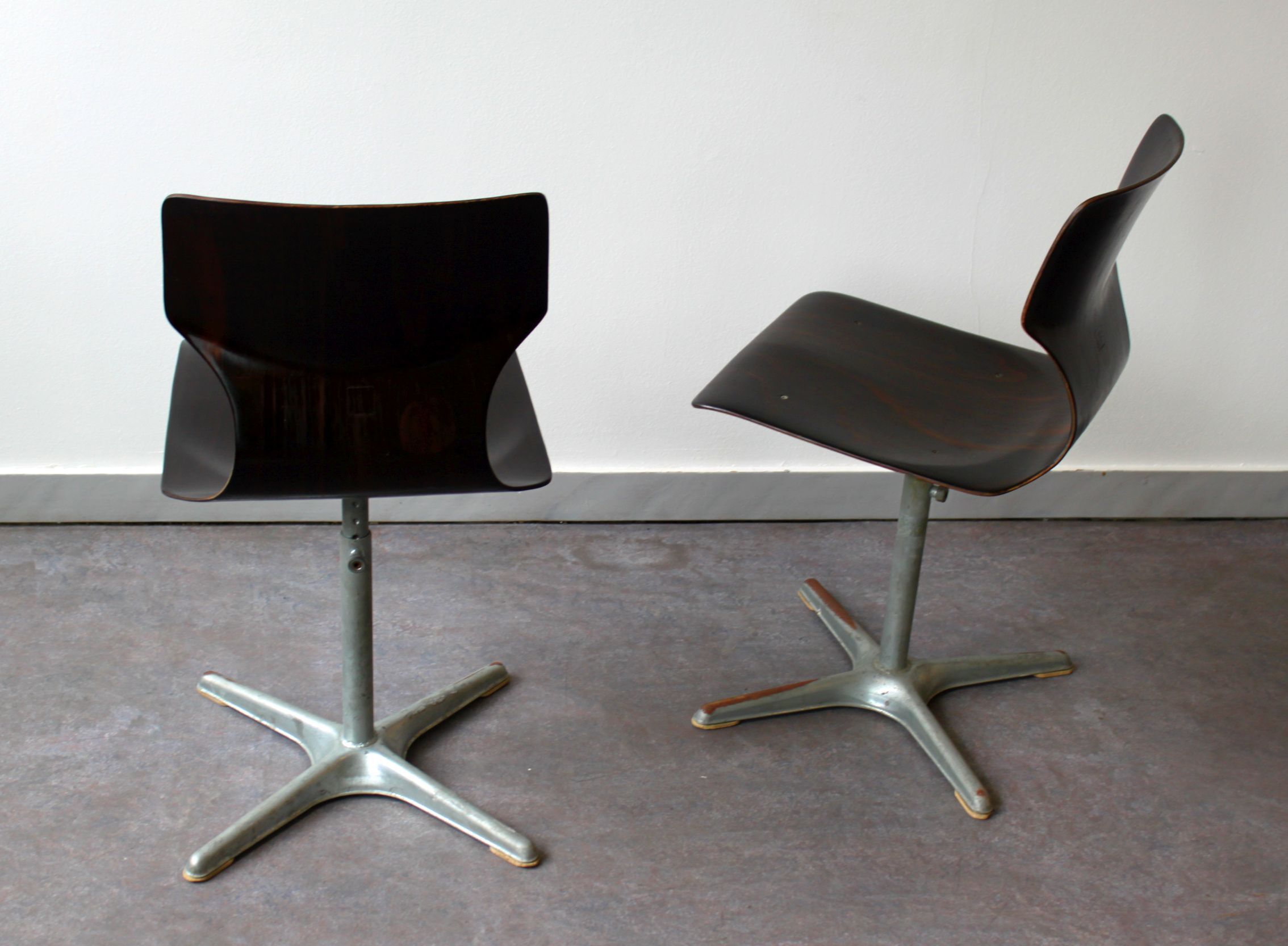Pair of extendable chairs by Adam Stegner for Flötotto Pagholz, 70