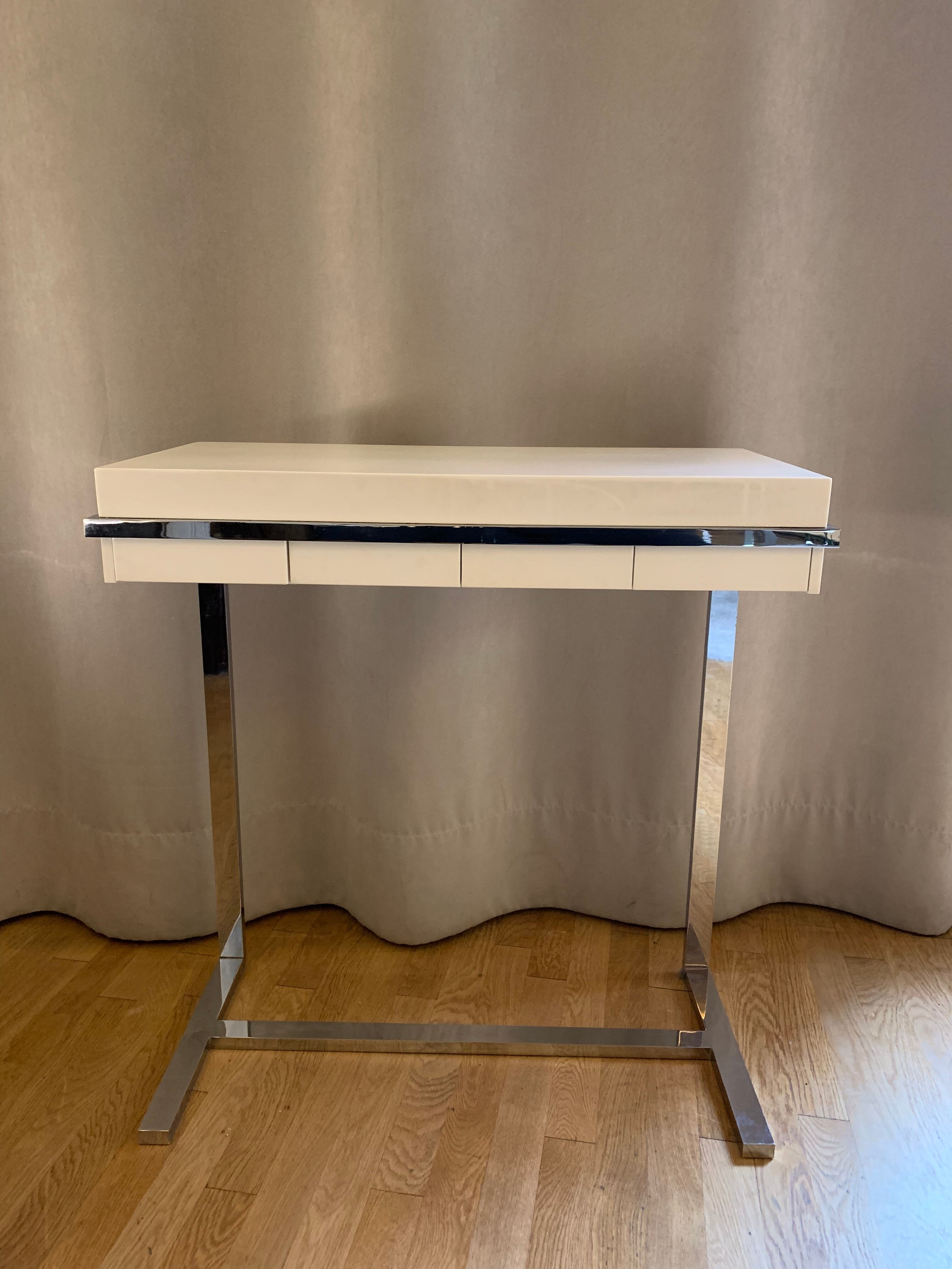 Corian & stainless steel cutlery console matrix