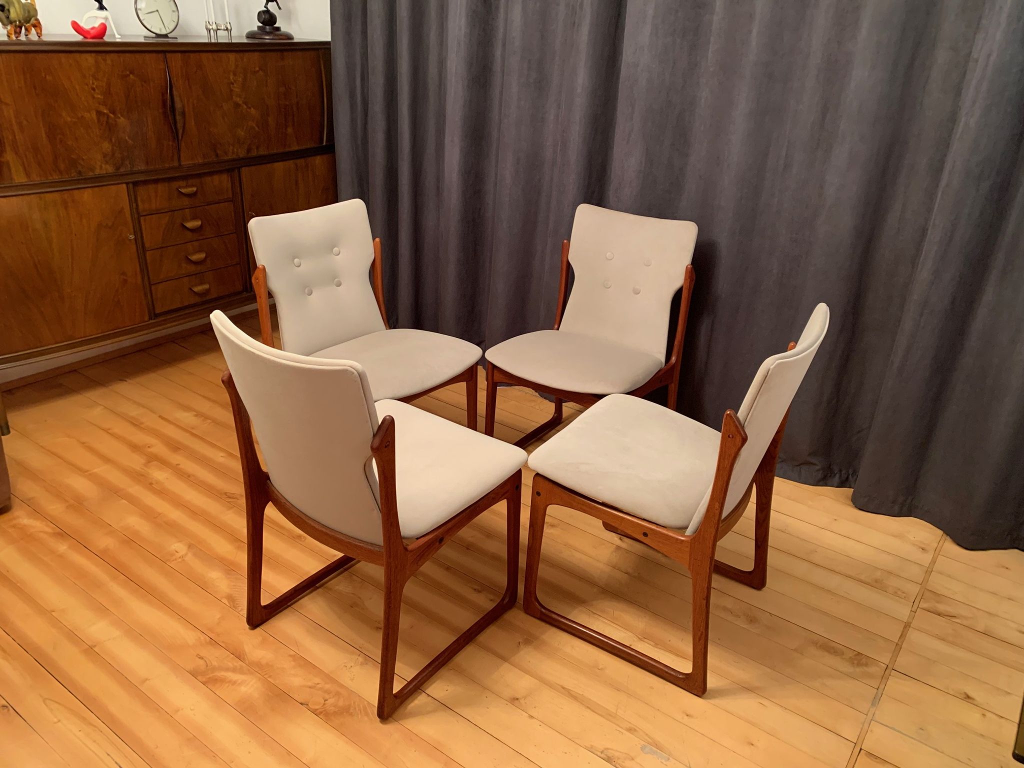Ensemble de quatre chaises Vamdrup Stolefabrik, Danemark, années 1960