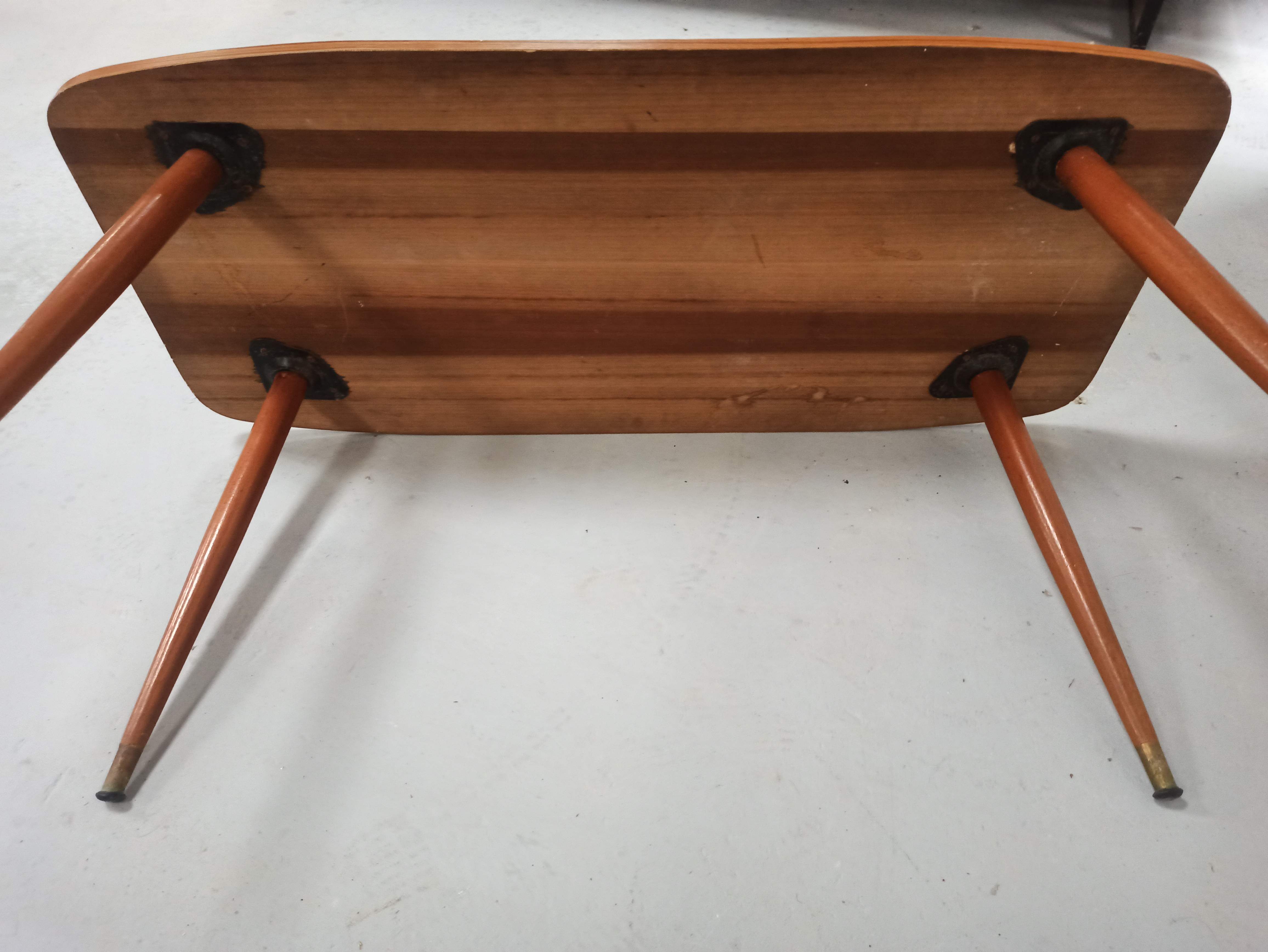 Coffee table year 50 / 60 - tiled tiled Boat decorated Marine feet spindles