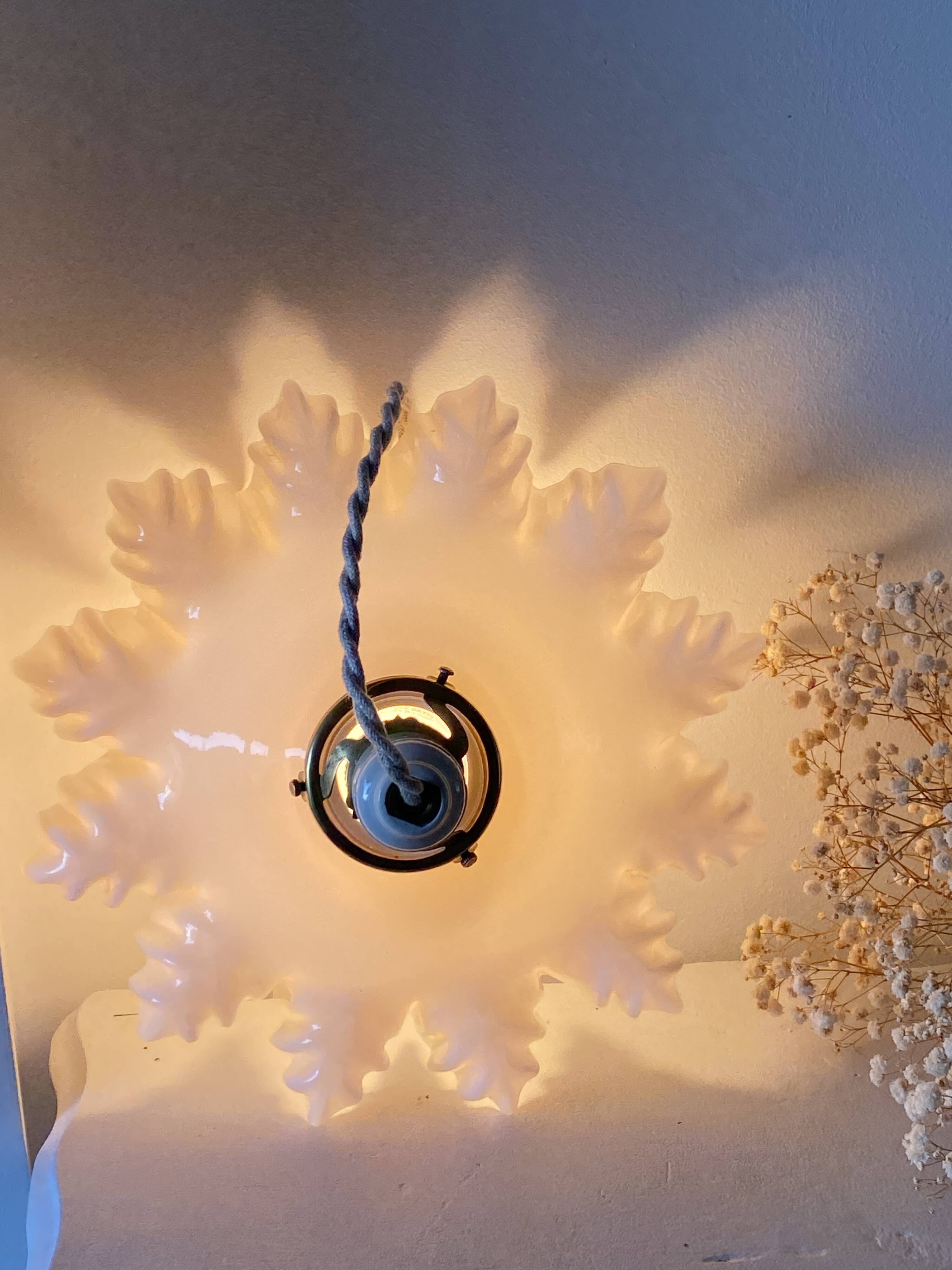 "Frou Frou" suspension