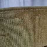 Fauteuil crapaud bois tissu velours jaune ocre