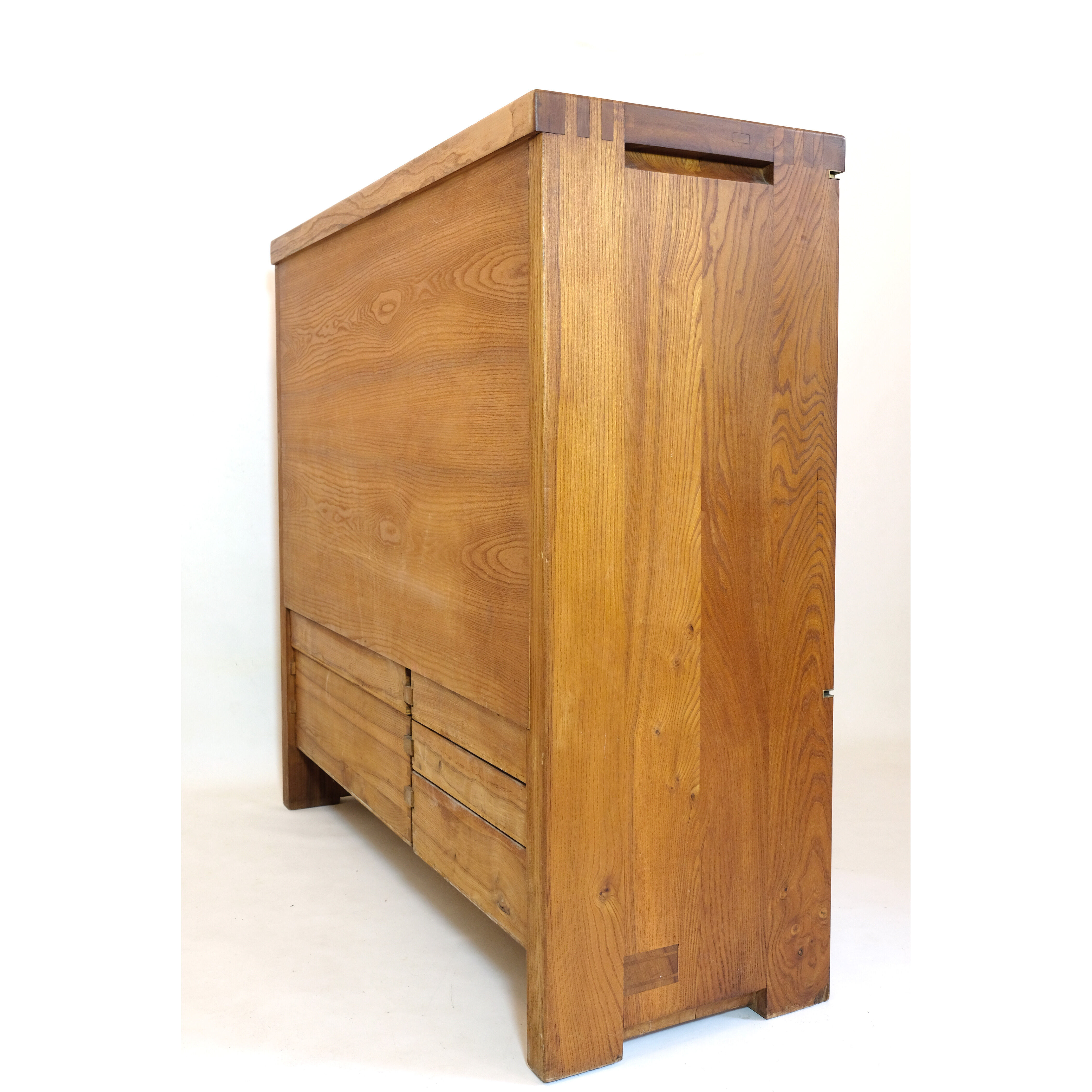Pierre Chapo buffet R18, solid elm, 1960-1970