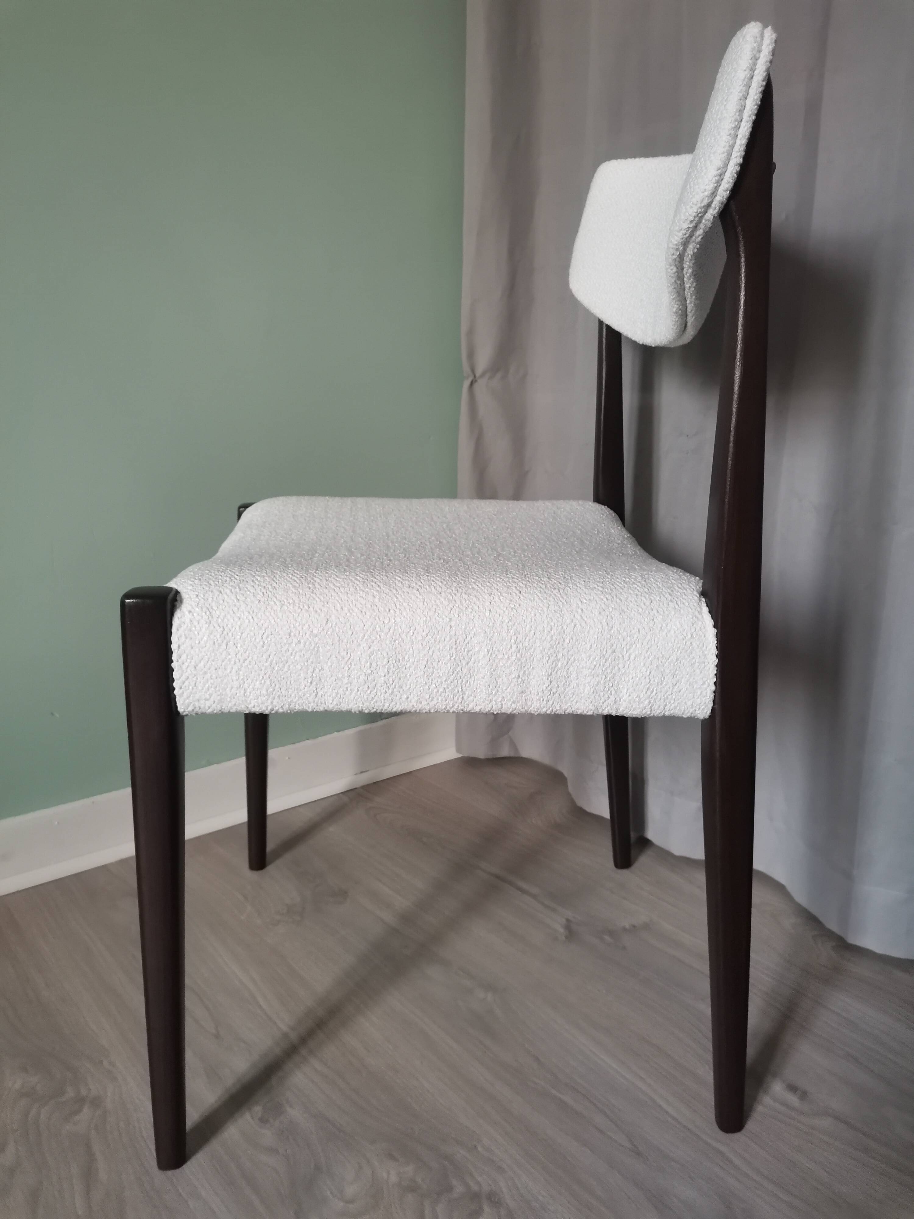 Chaises scandinaves blanches