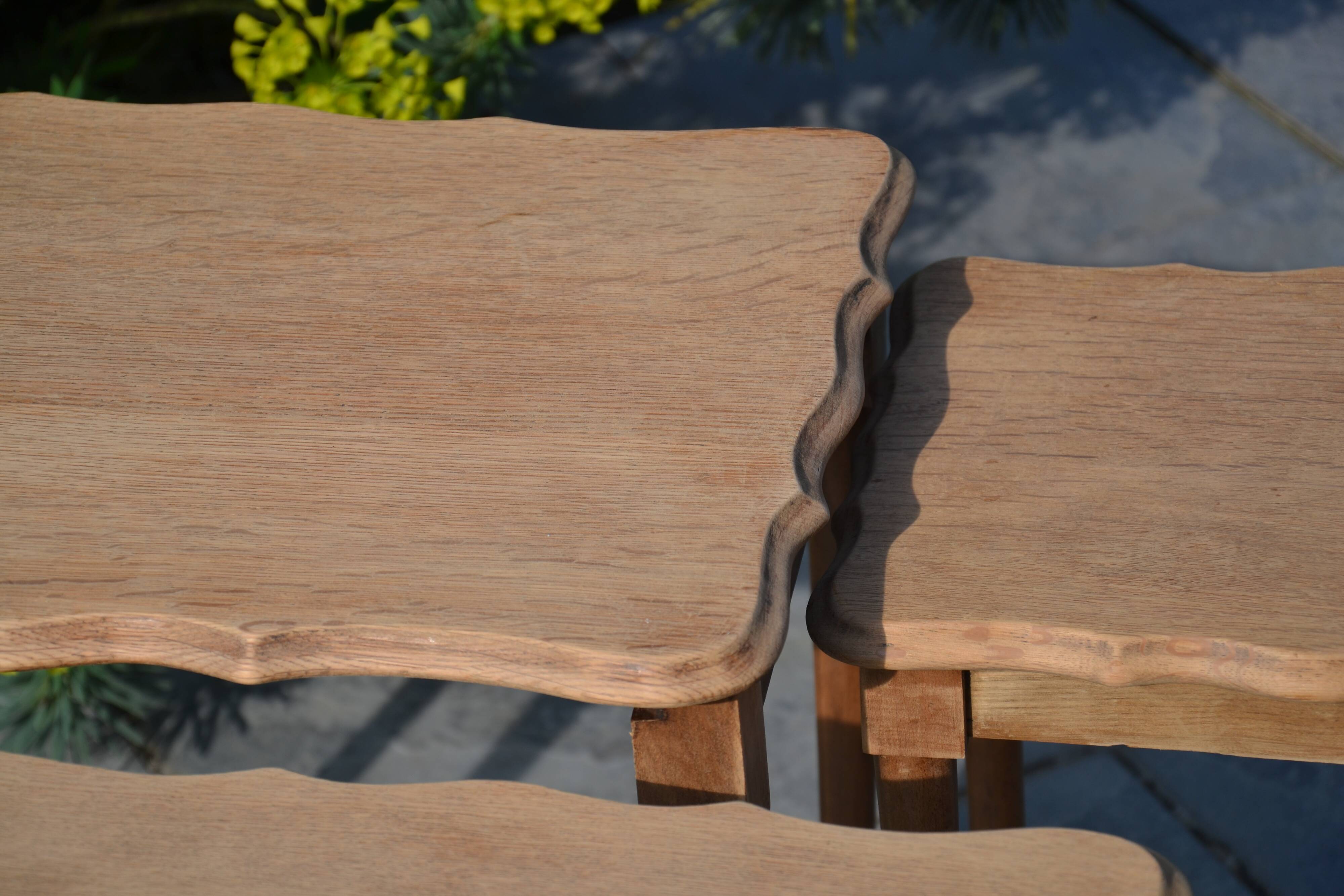 Nesting tables in oak from the 1930s.