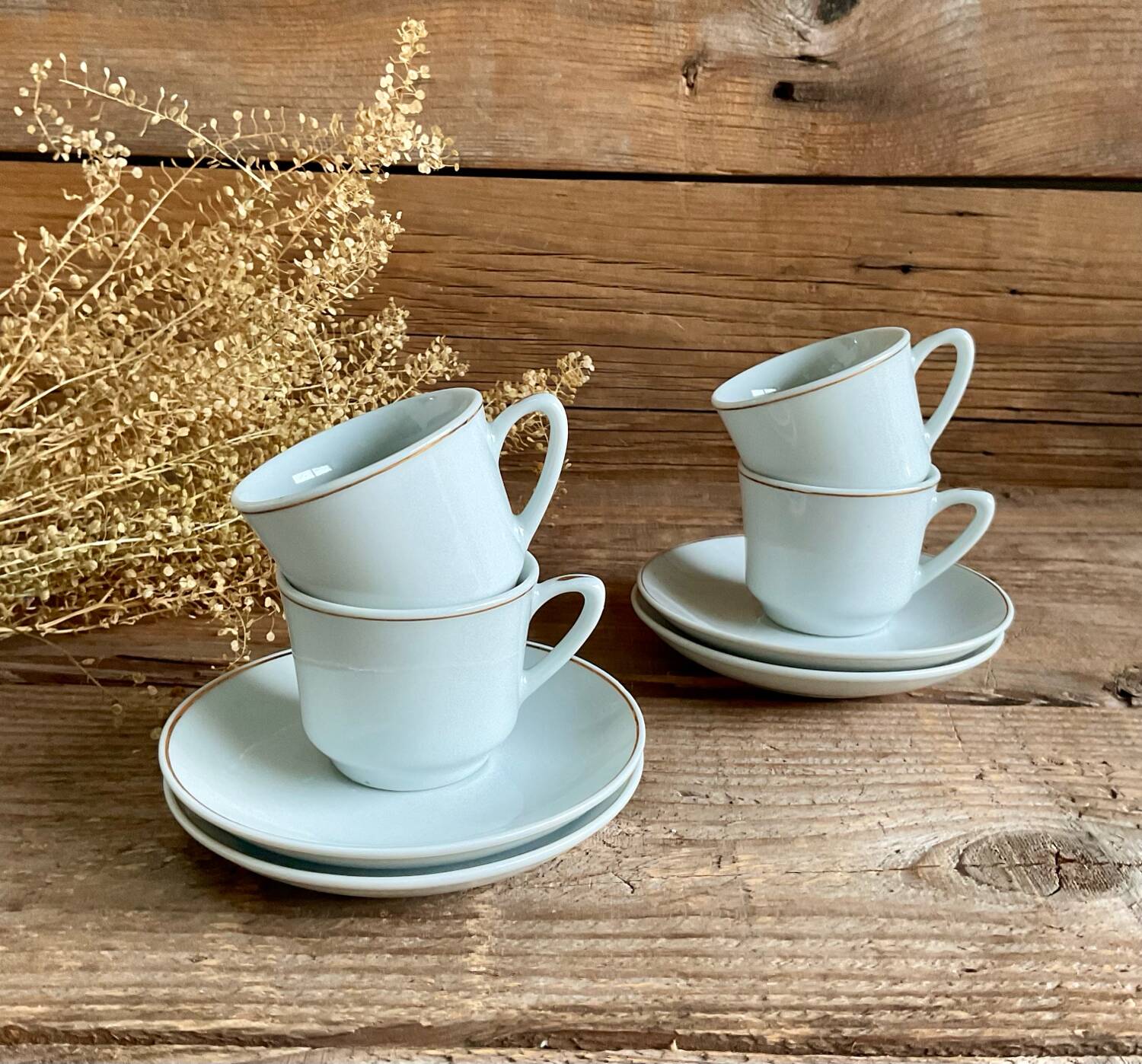 4 vintage porcelain cups