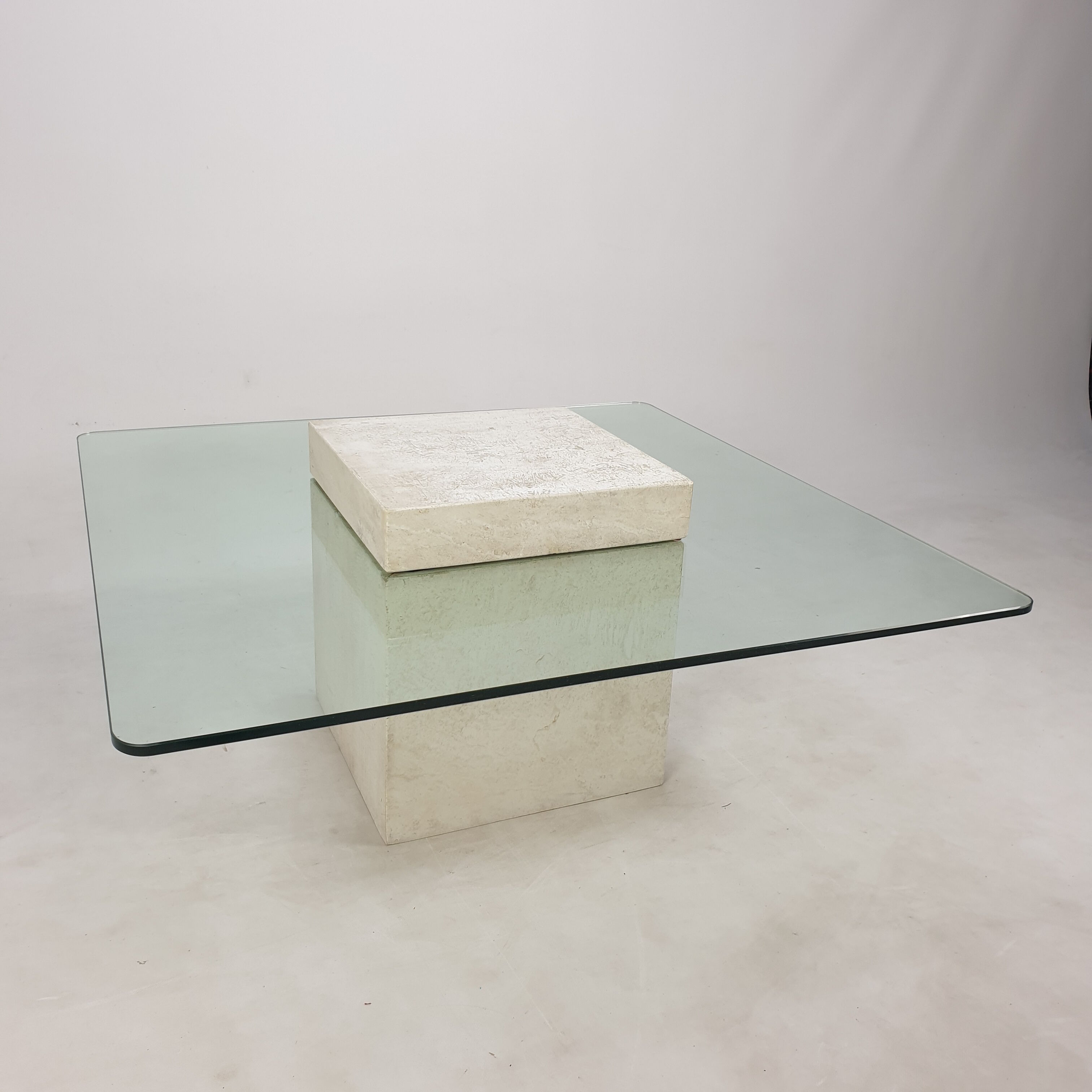 Italian Travertine Coffee Table, 1980s