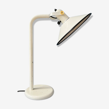 White Anvia desk lamp