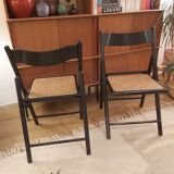 Pair of folding chairs in 70s canage