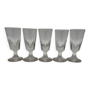 Verres à pied à absinthe, digestif