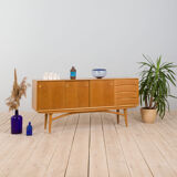 Scandinavian oak sideboard with sliding doors and 4 drawers