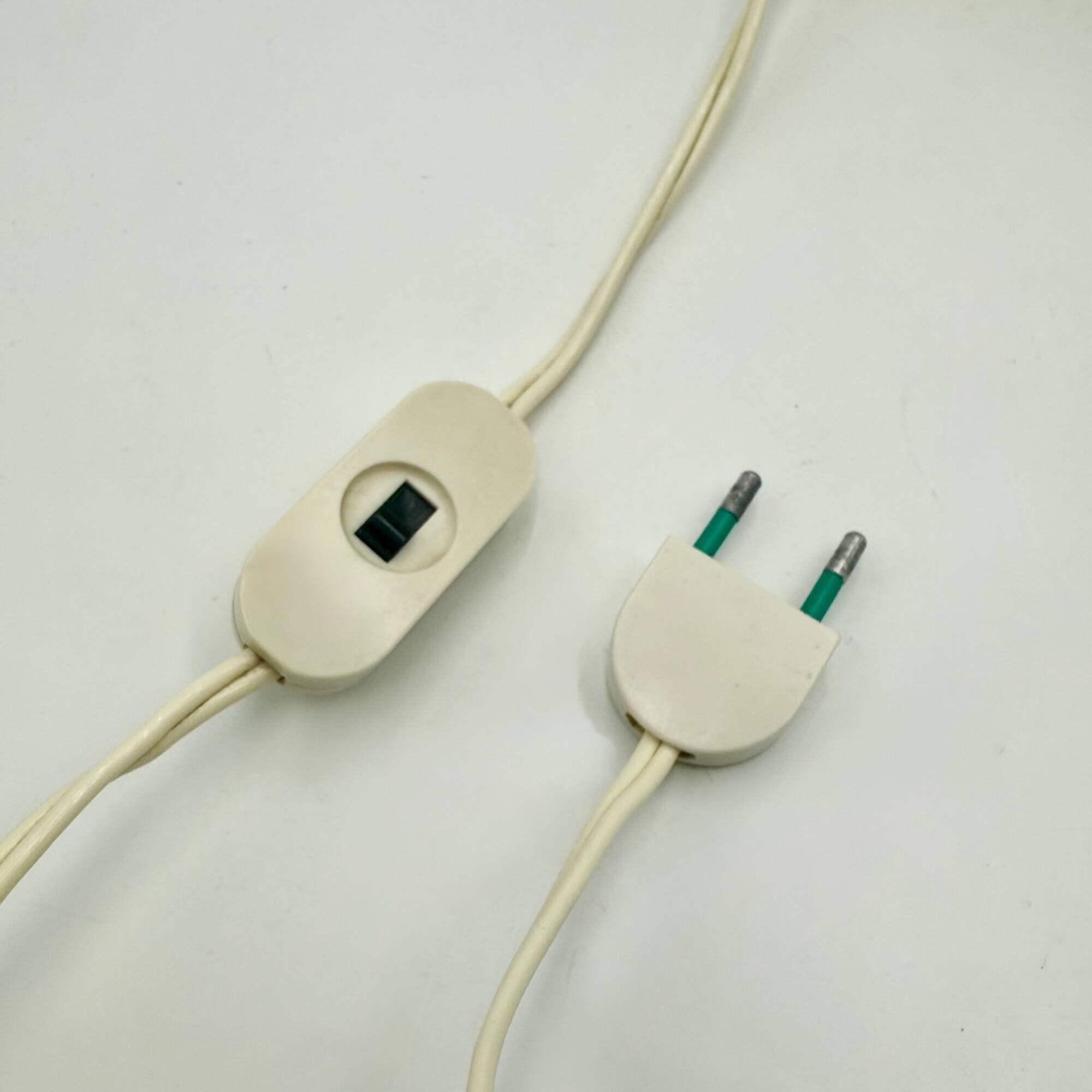 Lampe Toucan vintage années 70 design italien Enea Ferrari