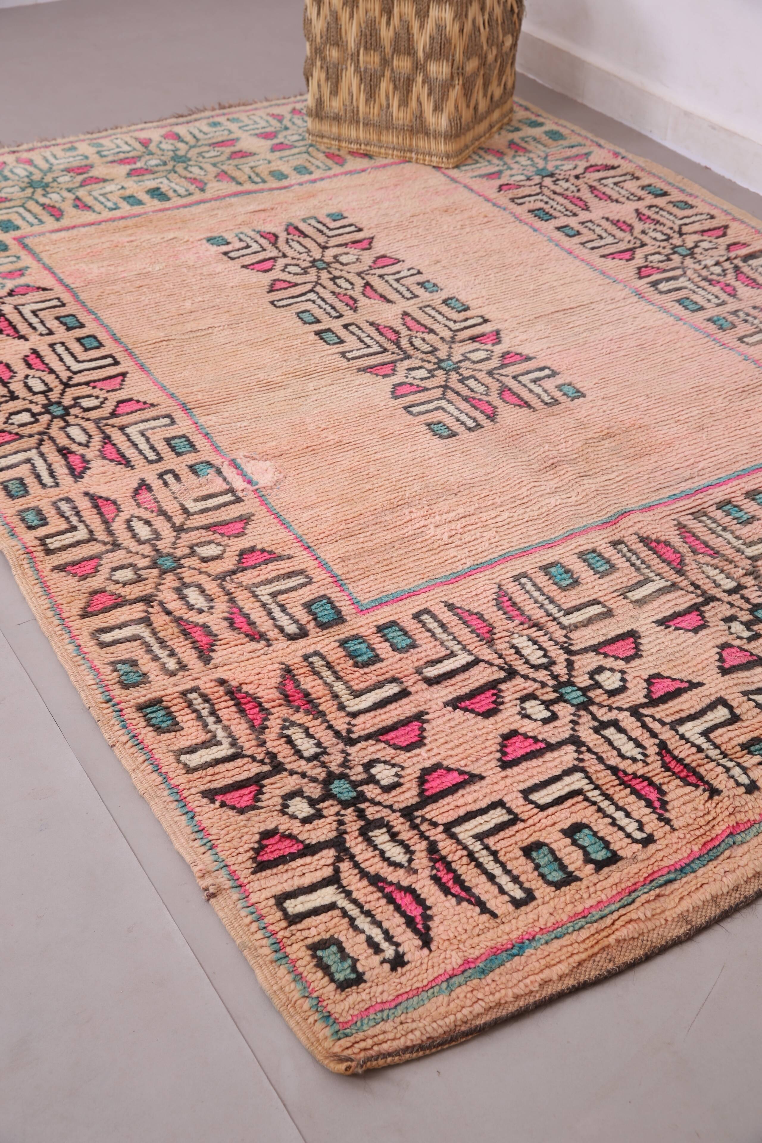 Pink Vintage Moroccan Rug 176 x 259 cm - Berber Rug Handmade - Wool Rug