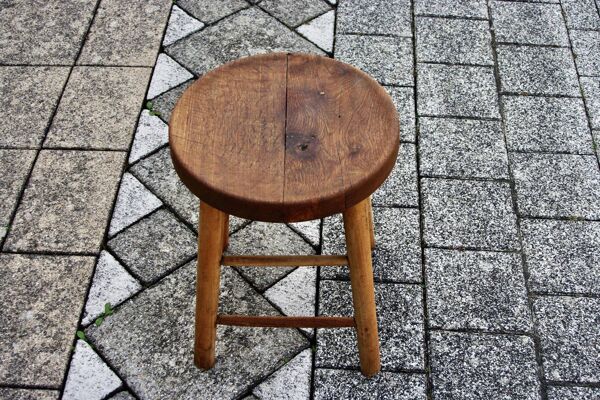Tabouret vintage en chéne de la maison hurel paris 1960