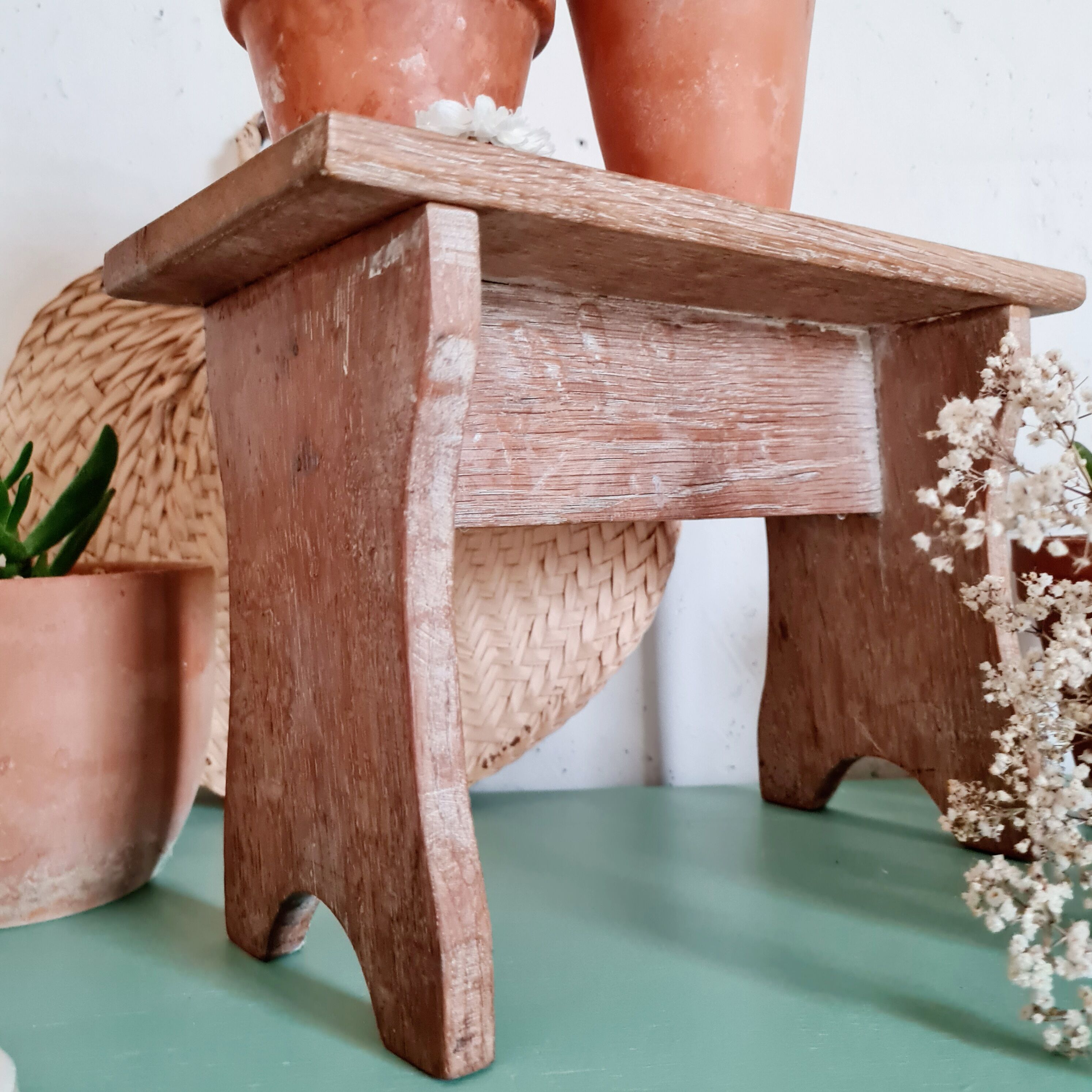 Mini wooden farmhouse bench