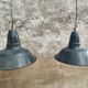 2 lampes émaillées d’usine bleu noir