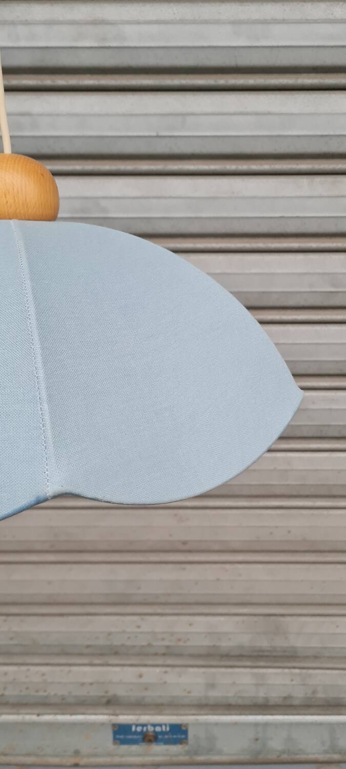 Flower hangings in cotton and wood