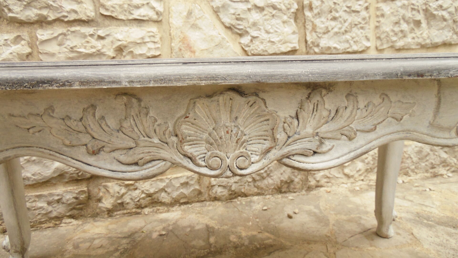 Skate table Skate Shabby chic style Louis XV