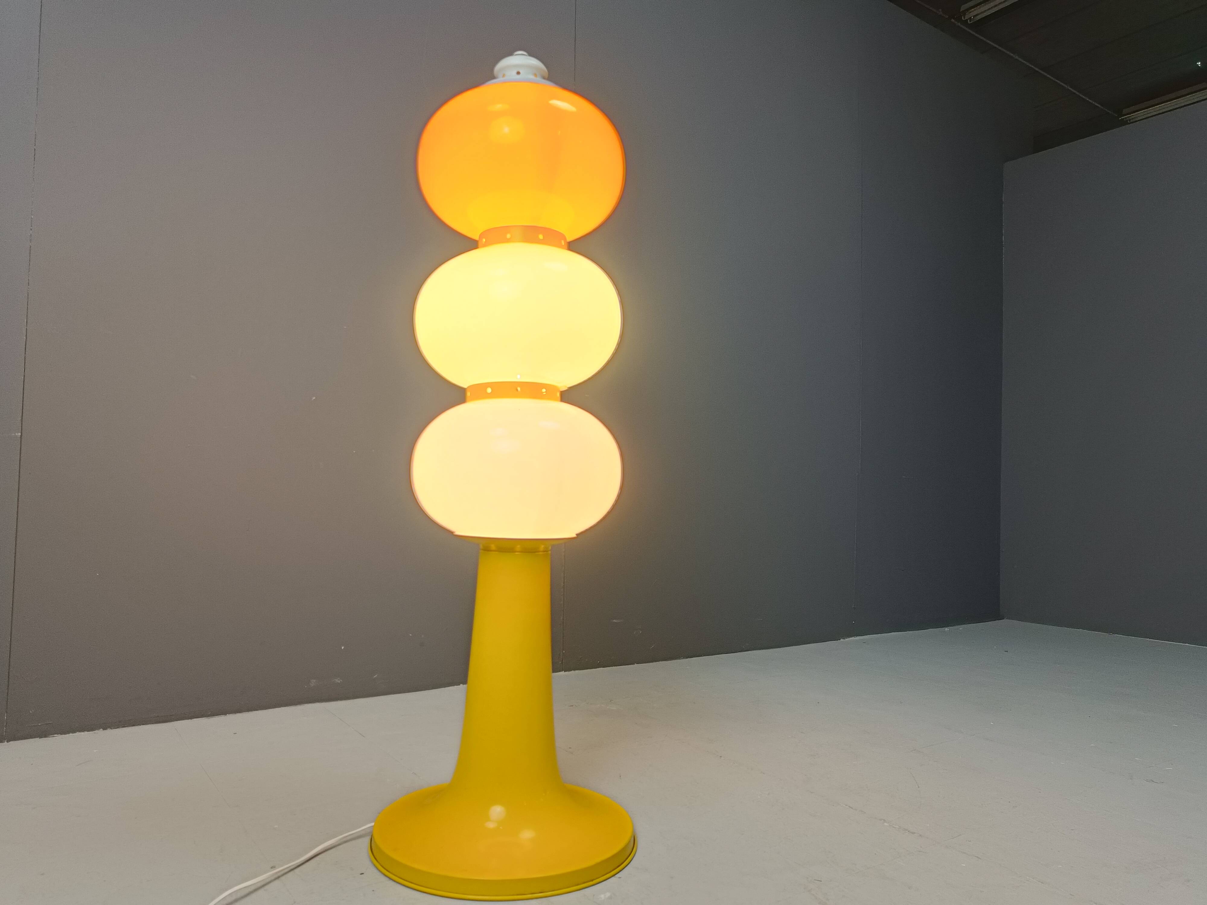 Mid century italian glass floor lamp, 1960s