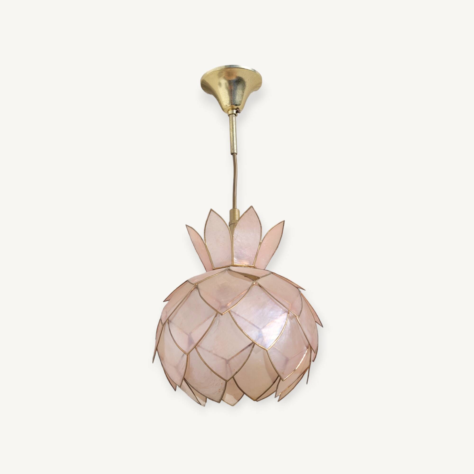 Lotus ceiling lamp in pink mother-of-pearl and brass
