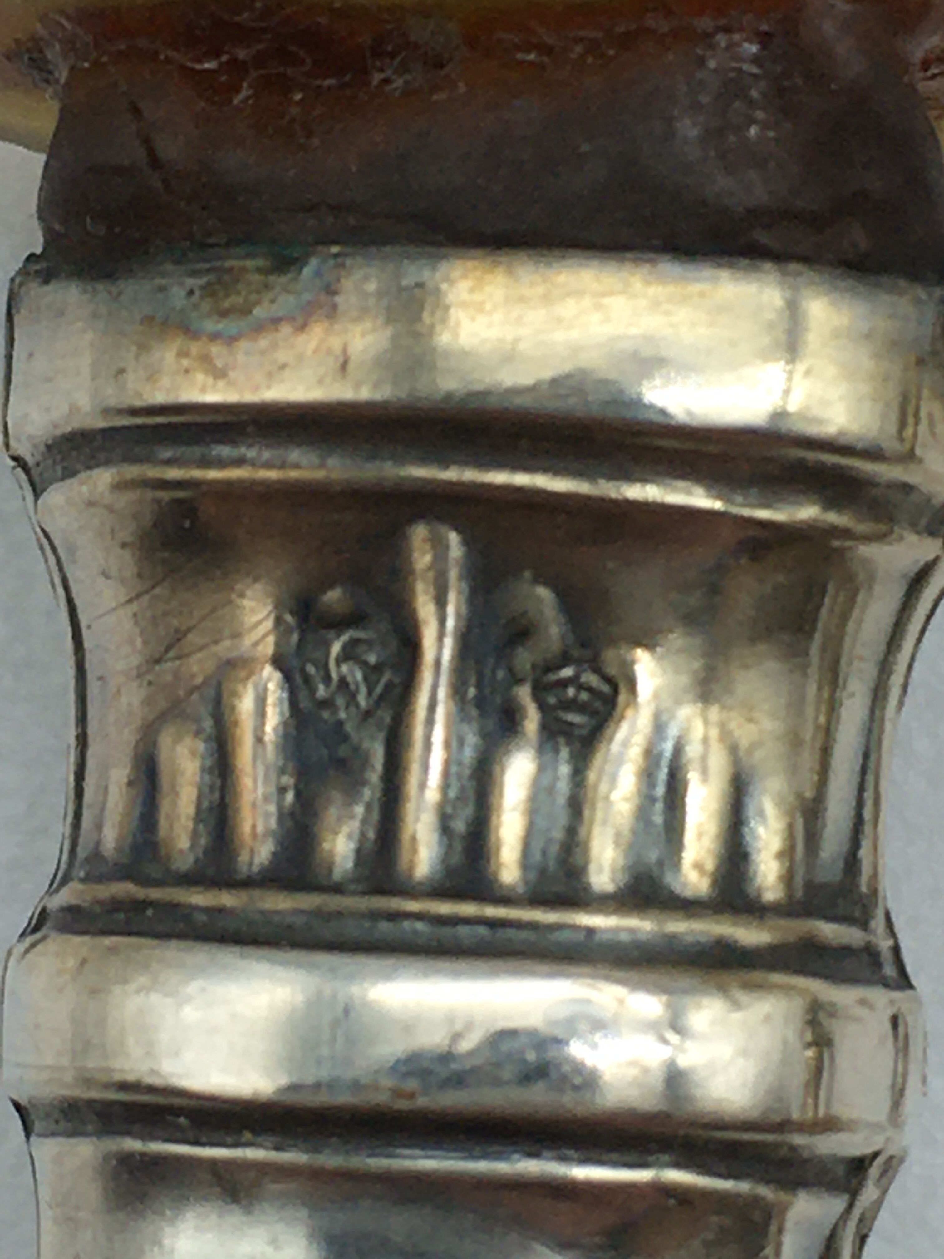 Box of filled silver salad cutlery