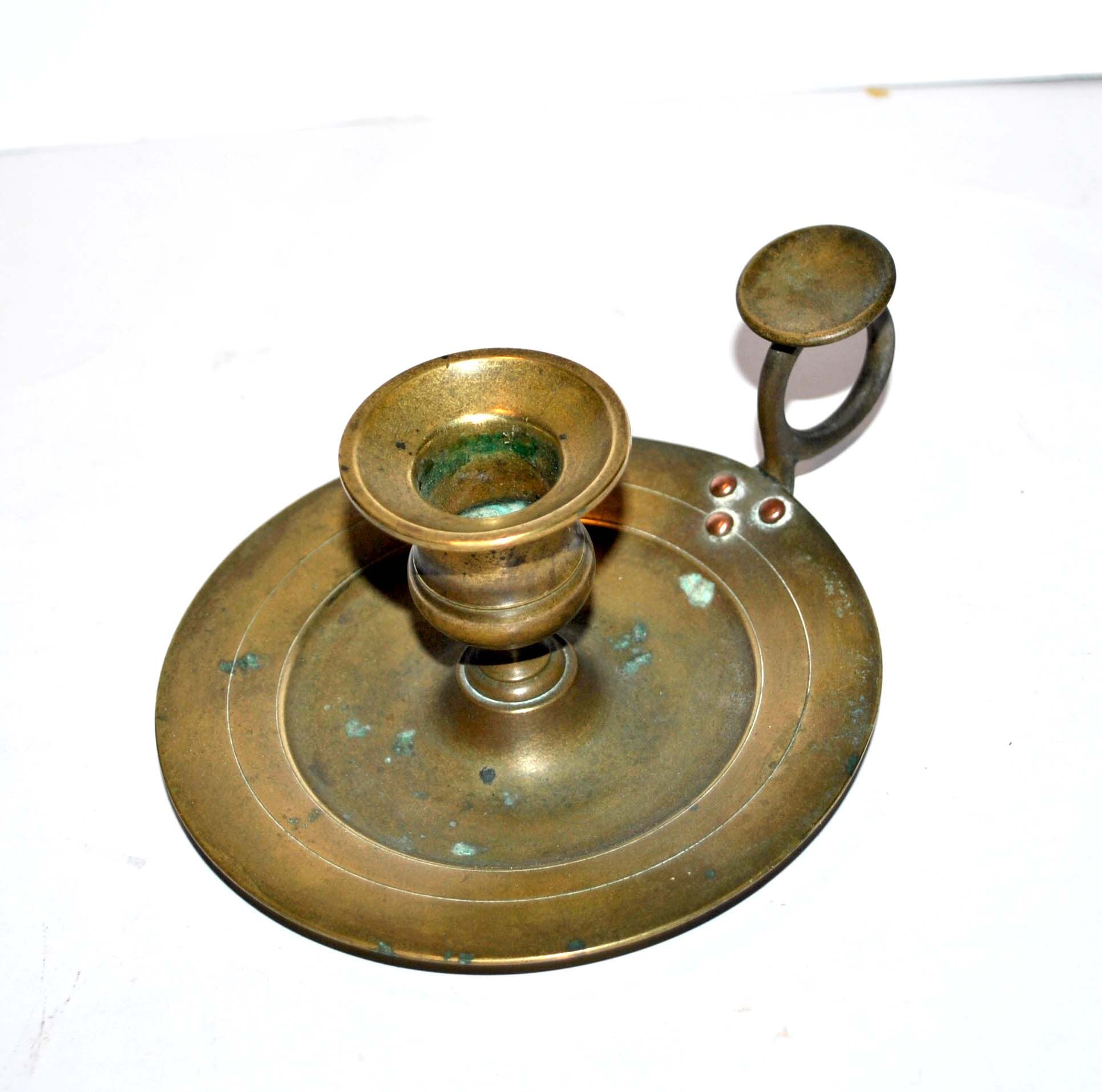 Bronze hand candle holder