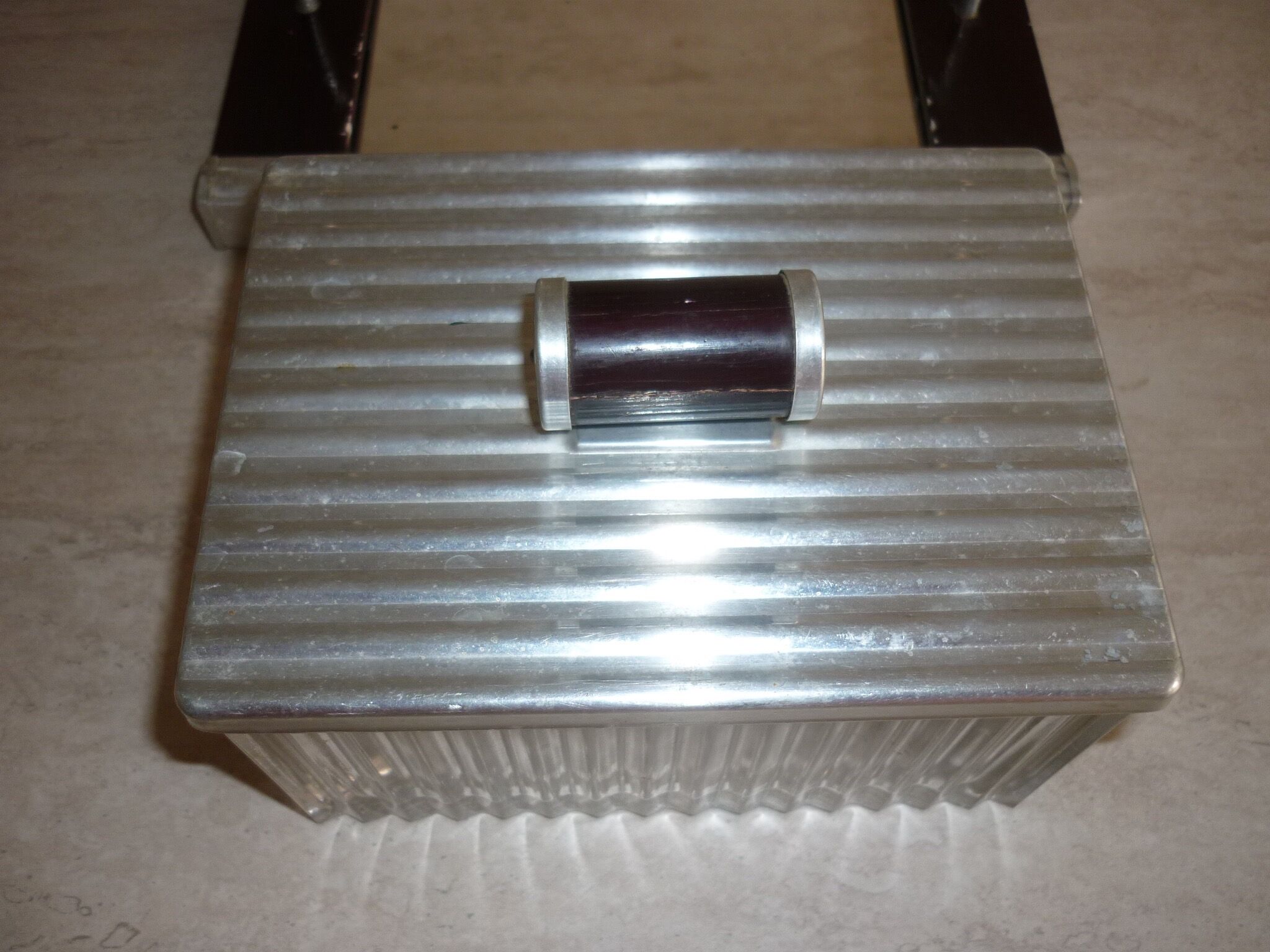 Bonbonnière on art deco mirror tray 1930