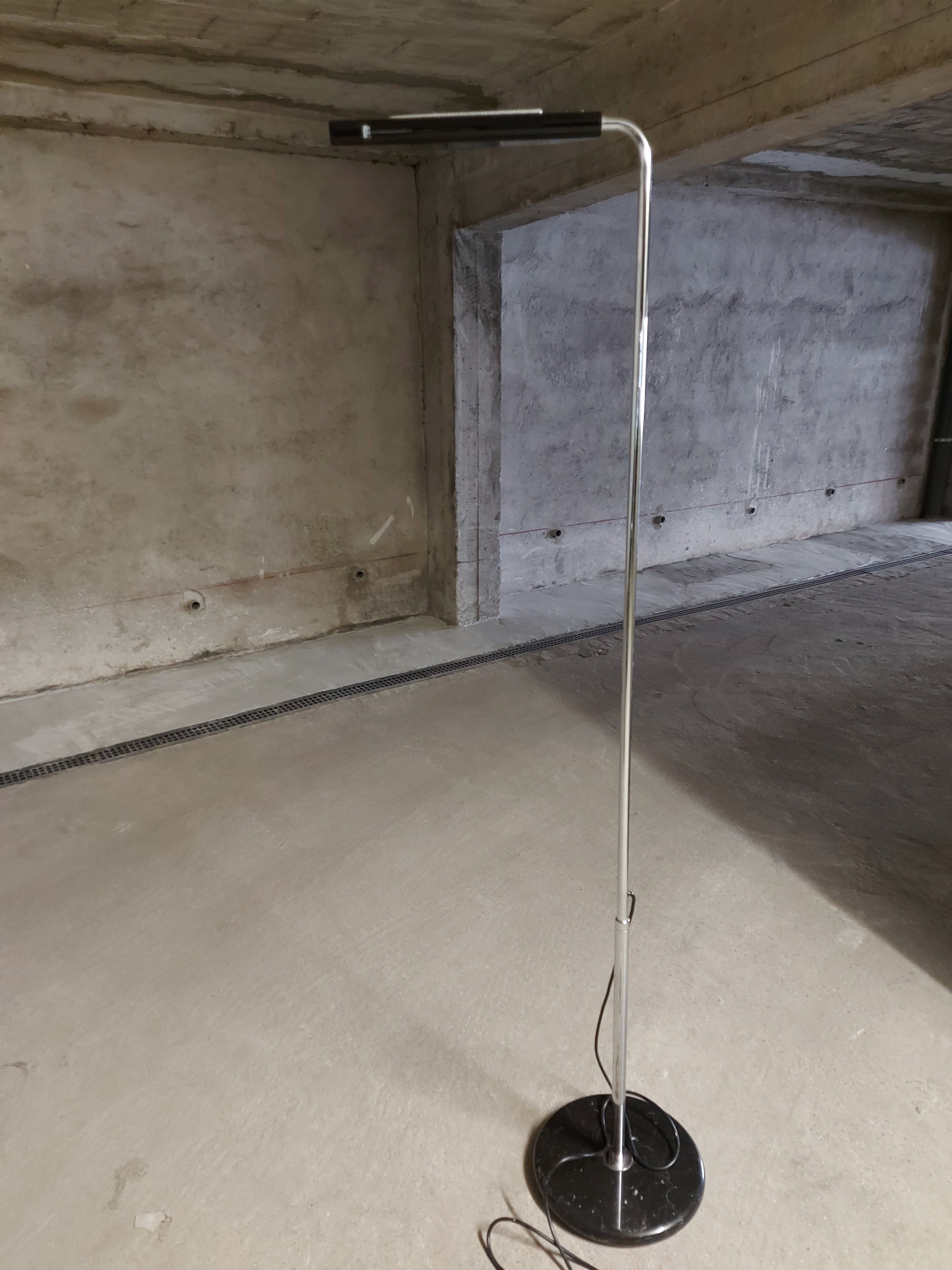 Lamp "Mezza Luna" by Bruno Gecchelin, Skipper edition
