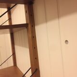 Adjustable wooden shelf