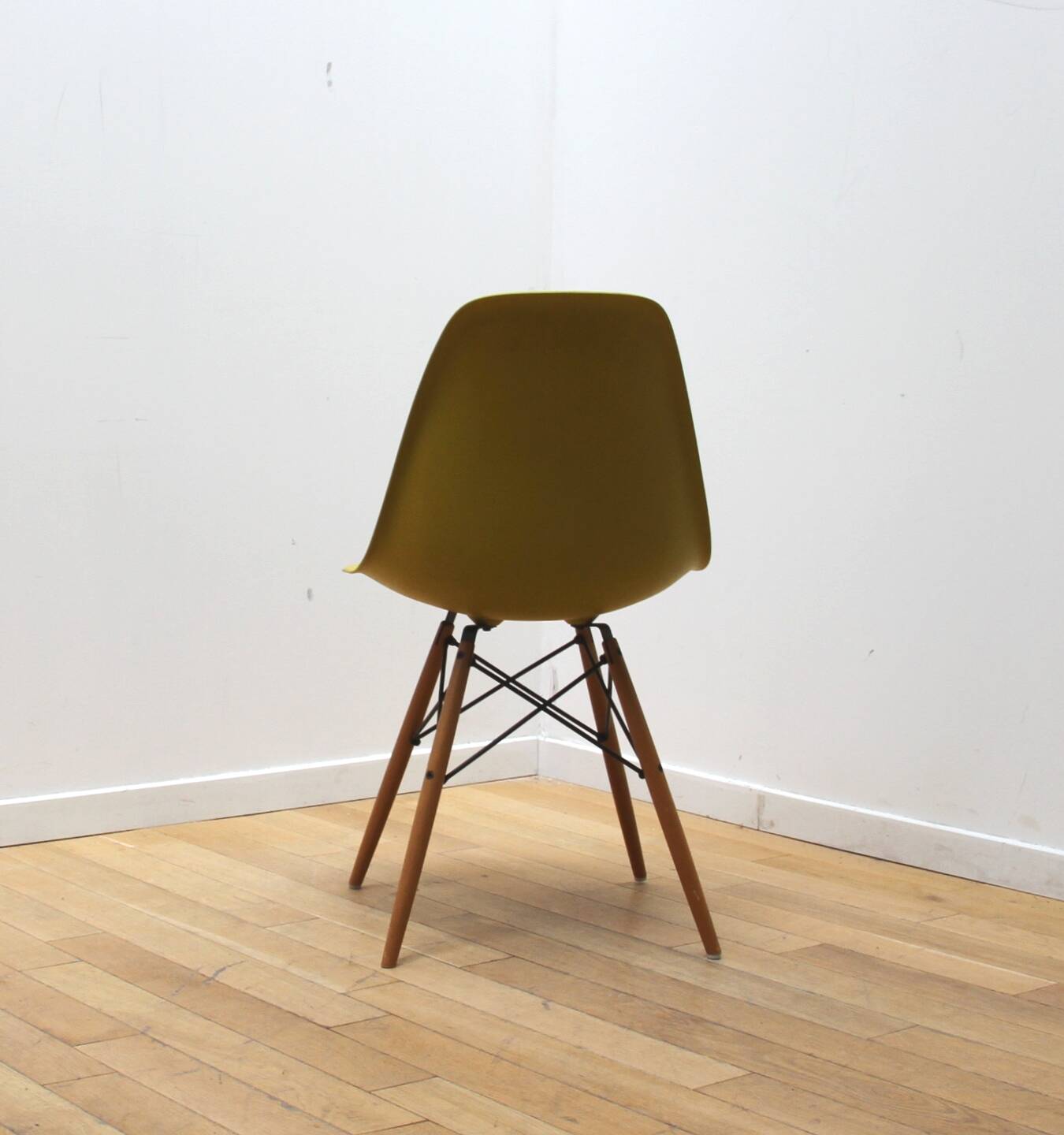 DSW chair, Charles & Ray Eames, Vitra