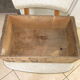 Caisse ancienne en bois santa clara prune