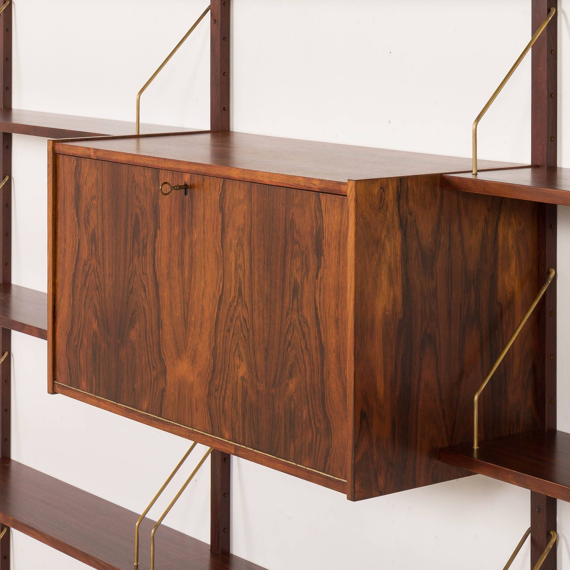 Scandinavian mid-century rosewood shelving unit attributed to Preben Sorensen, 1960s